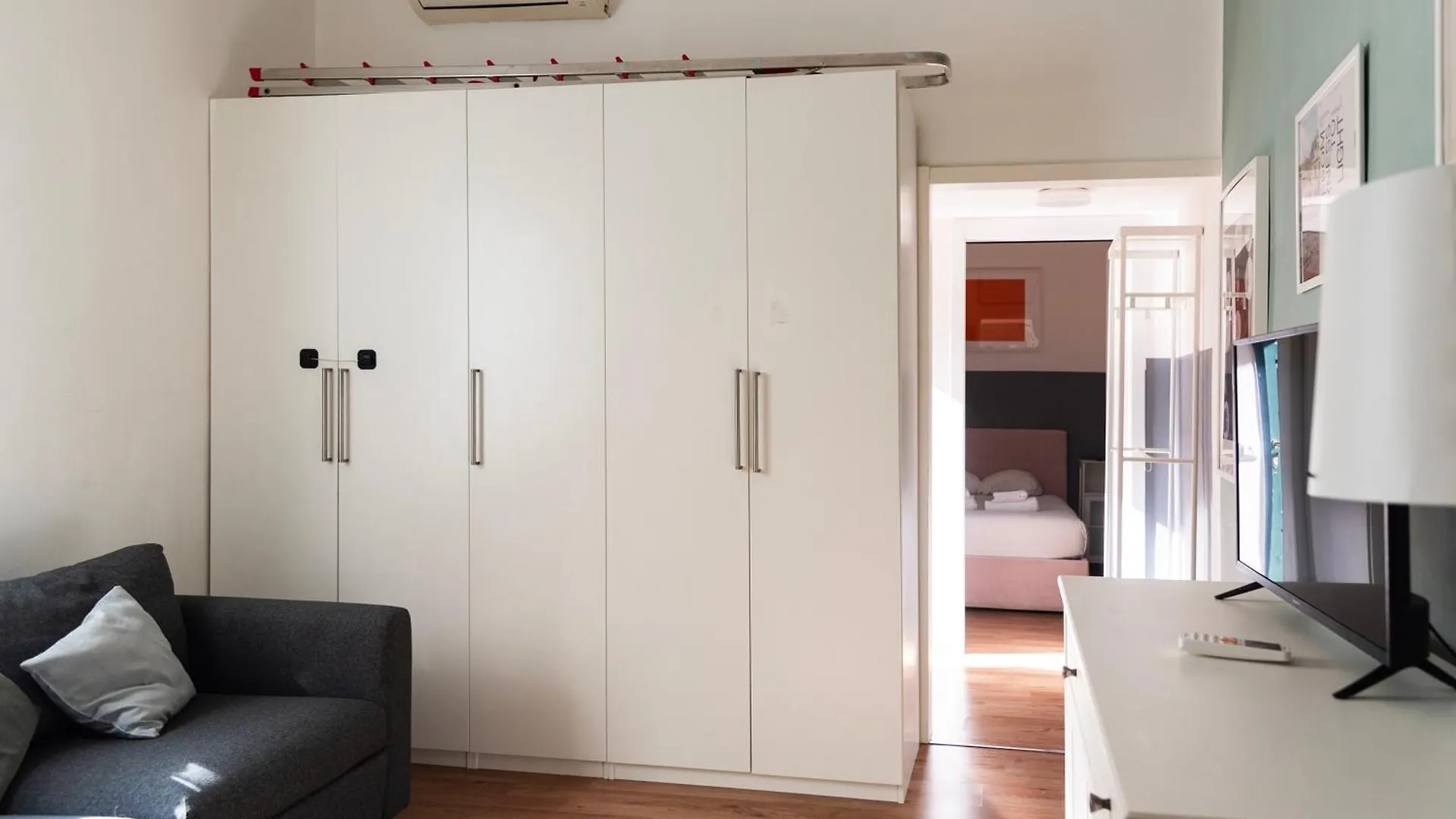 Apartment Youhosty - Salvator Rosa 20 Milan